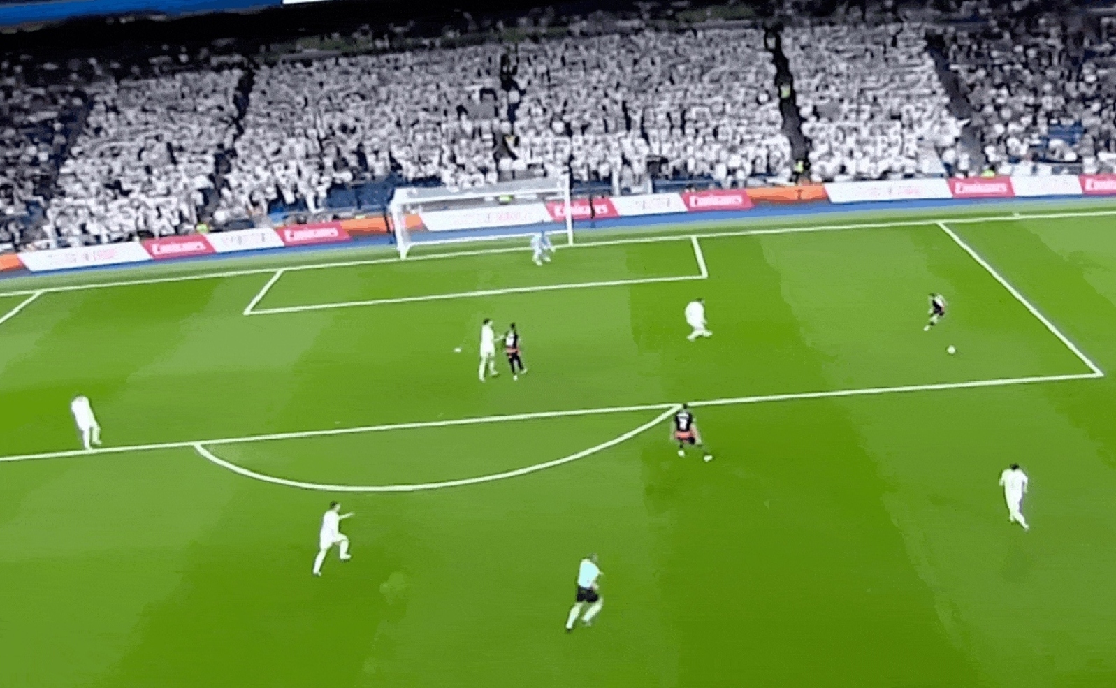 皇马血洗瓦伦西亚，科瓦契奇绝境逆转