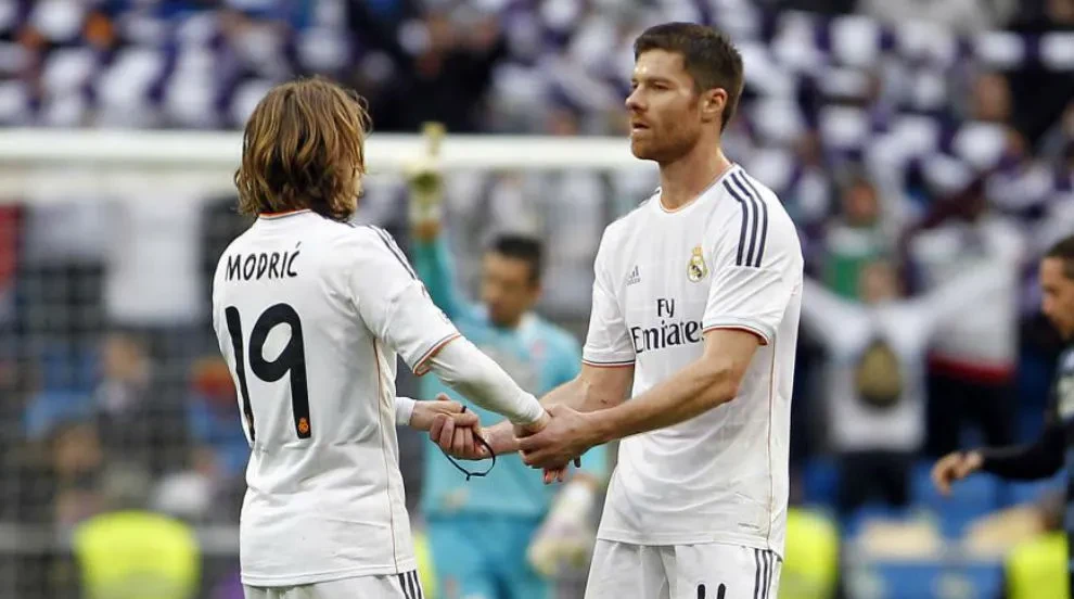 乌拉圭碾压西班牙，莫德里奇一己之力扛起全队