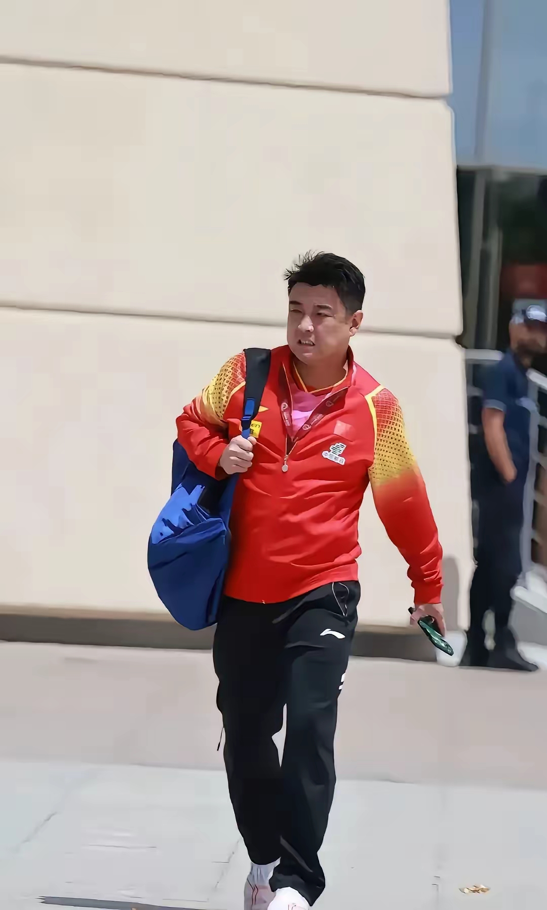 包含波兰乒乓球队完胜德国乒乓球队，王皓统治全场的词条