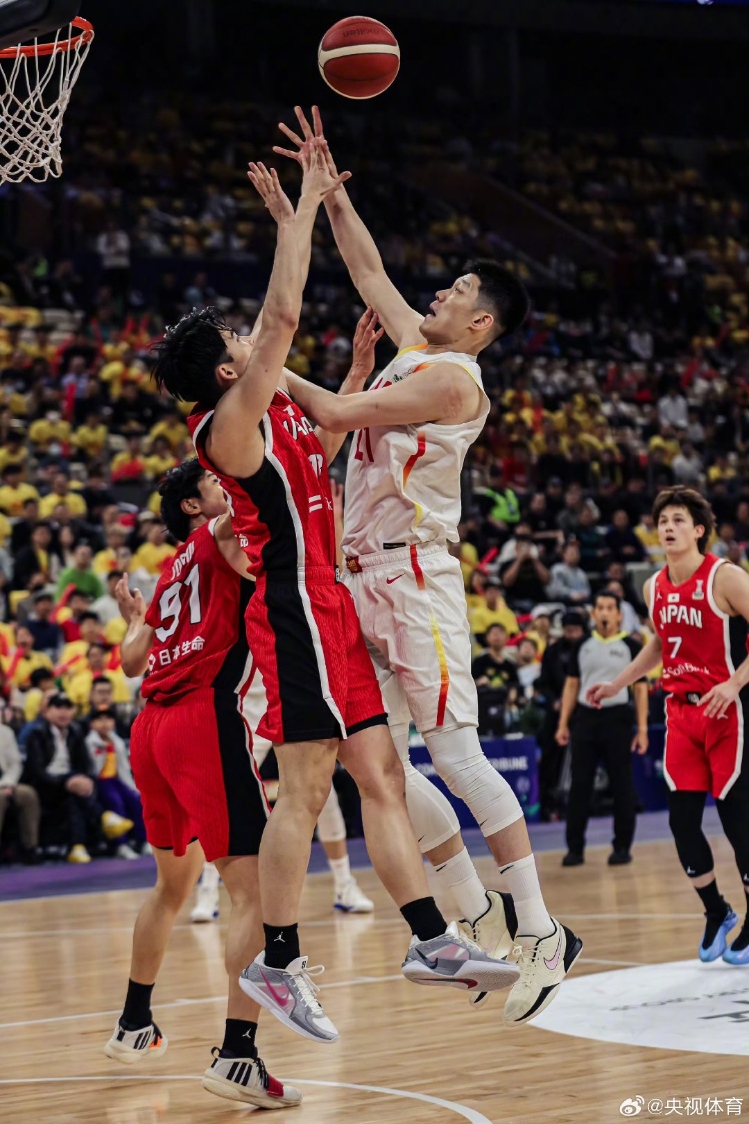 尼日利亚男篮爆冷中国男篮，锡安关键制胜