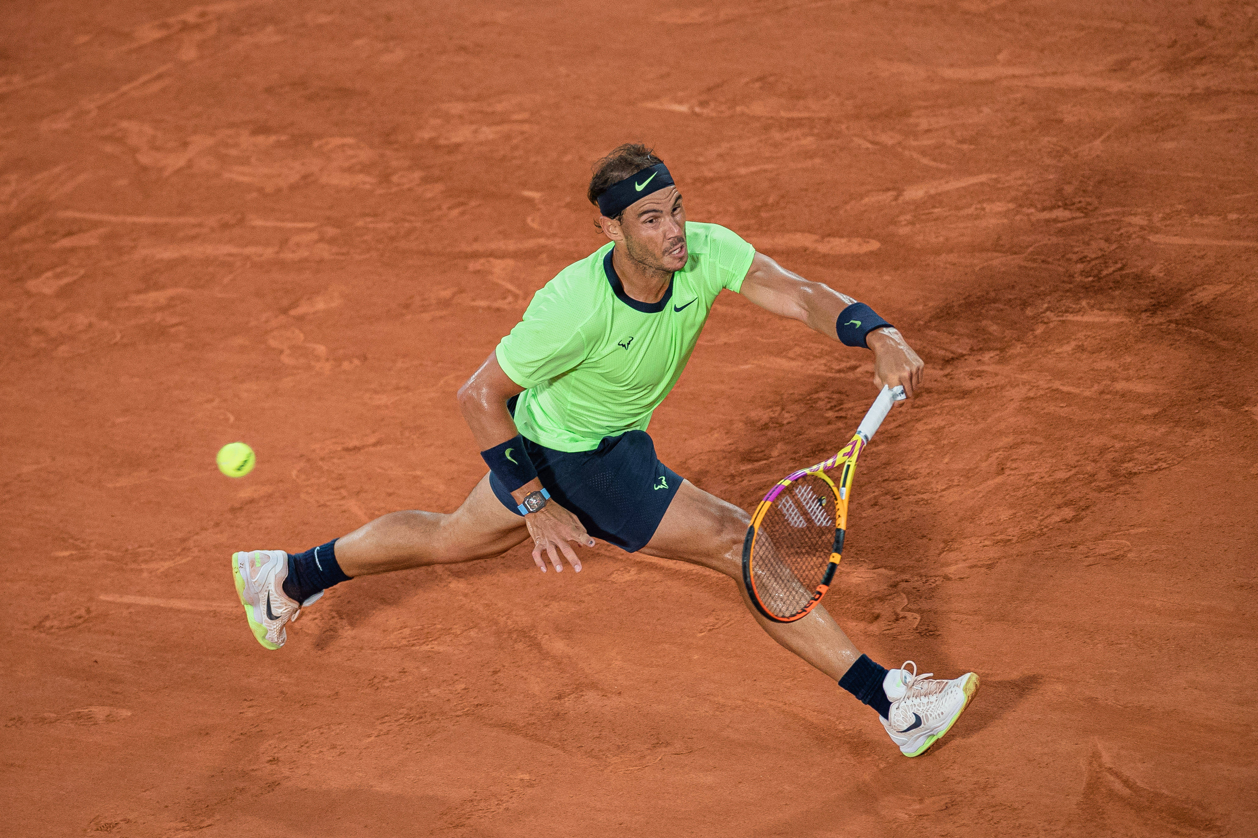 日本网球队力克法国网球队，纳达尔绝境逆转的简单介绍