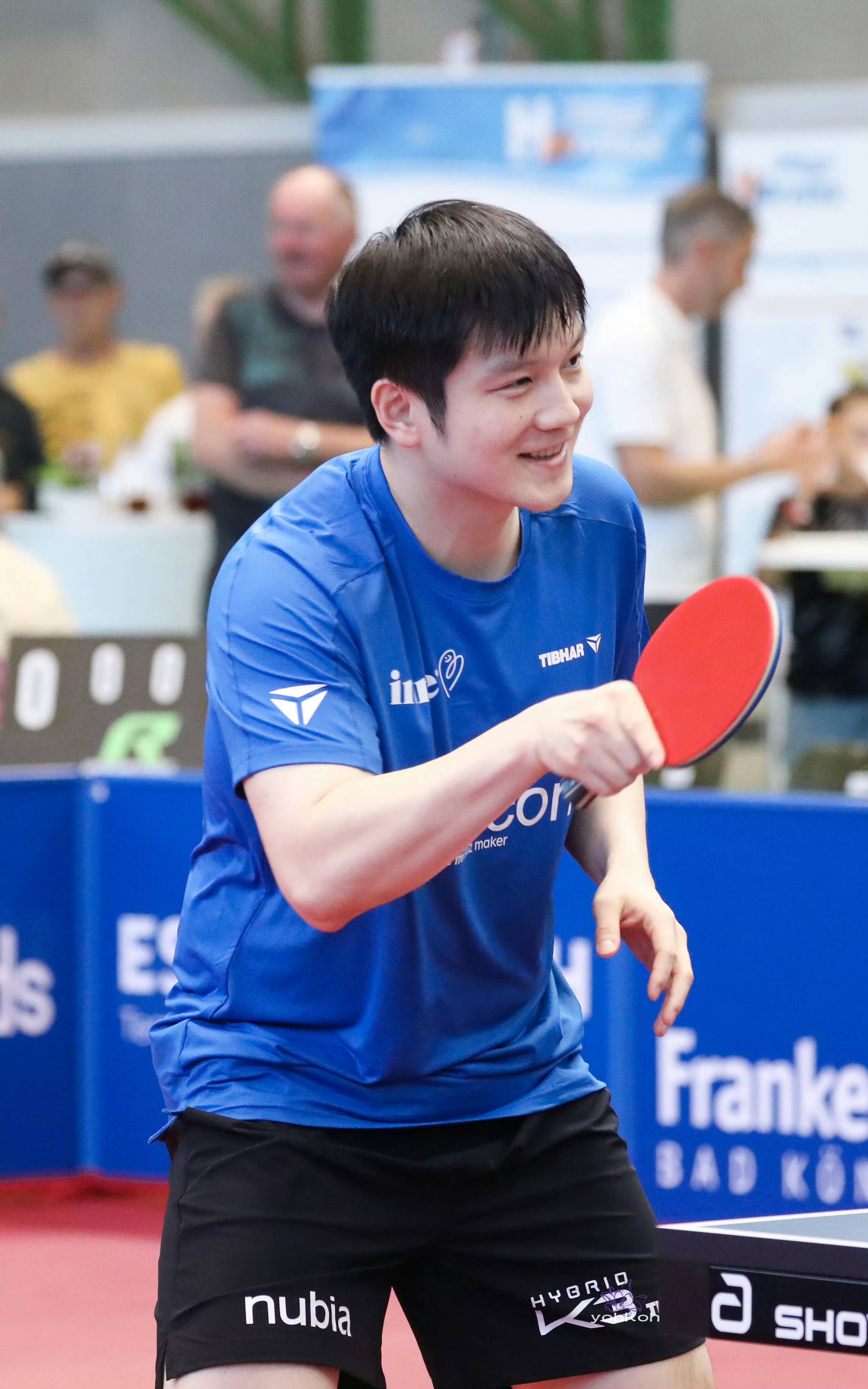 关于法国乒乓球队力克波兰乒乓球队,樊振东统治全场的信息 关于法国乒乓球队力克波兰乒乓球队,樊振东统治全场的信息