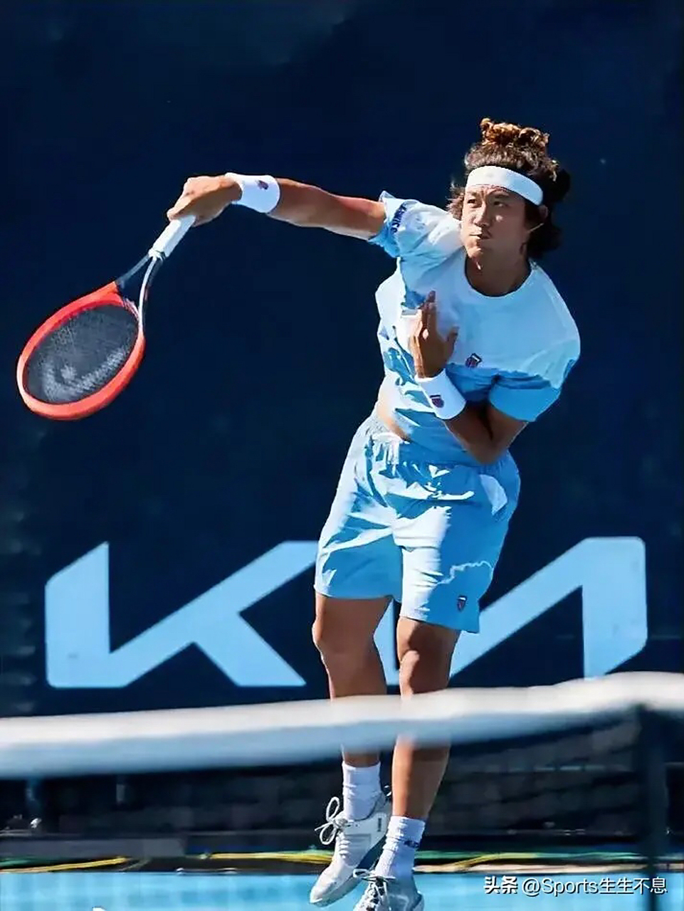 世界网球队险胜欧洲网球队,瓦林卡三分雨点燃全场 世界网球队险胜欧洲网球队,瓦林卡三分雨点燃全场