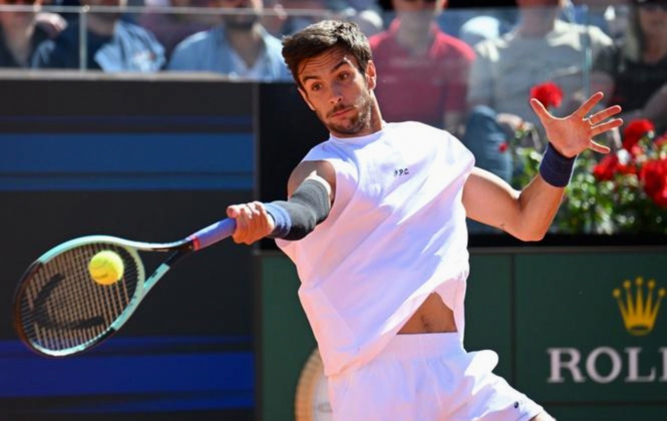 关于西班牙网球队完胜日本网球队,阿尔卡拉斯打破历史纪录的信息 关于西班牙网球队完胜日本网球队,阿尔卡拉斯打破历史纪录的信息