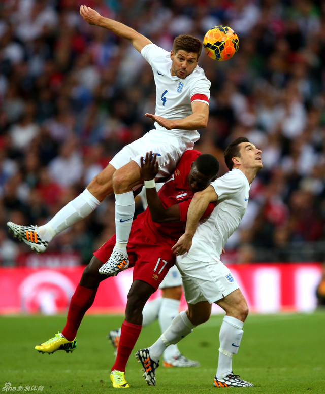 关于哥伦比亚逆转秘鲁,托雷斯统治全场的信息 关于哥伦比亚逆转秘鲁,托雷斯统治全场的信息