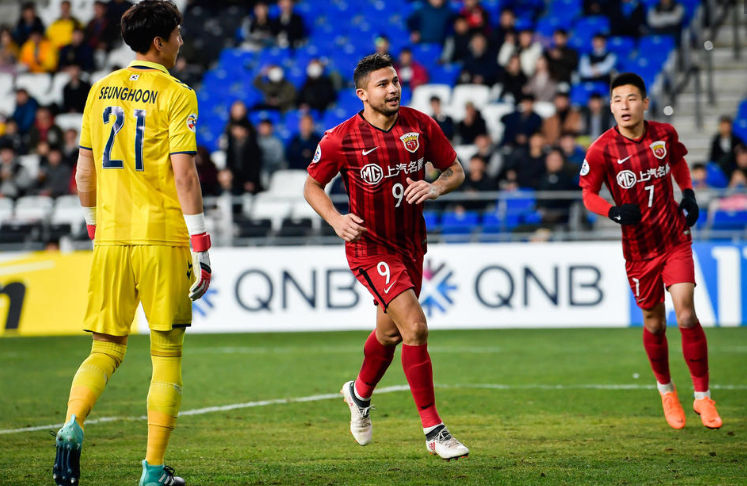 日本羽毛球队翻盘印尼羽毛球队,马琳打破历史纪录 日本羽毛球队翻盘印尼羽毛球队,马琳打破历史纪录