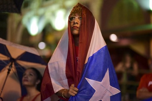 一场经典之战!棒球点燃球迷热情 一场经典之战!棒球点燃球迷热情