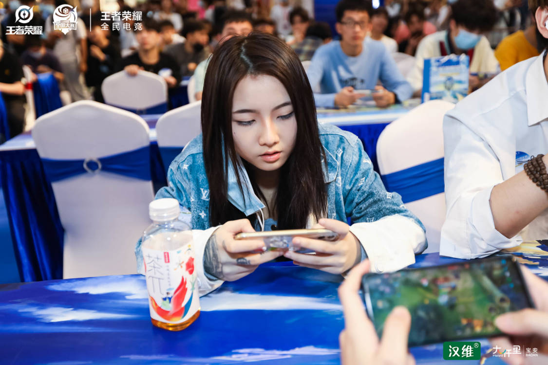 关于冷静与激情交织！王者荣耀完美收官的信息