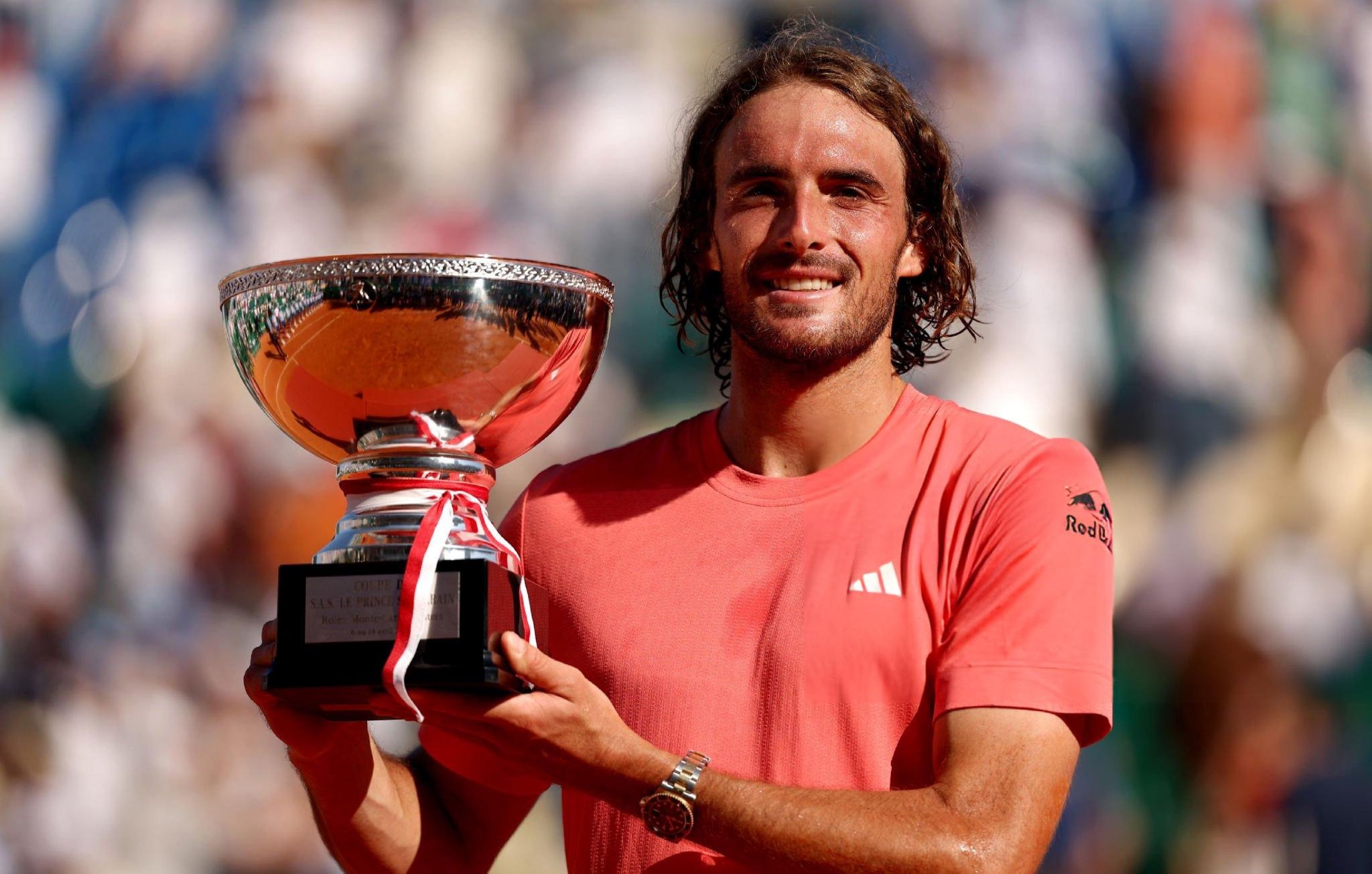 年终总决赛险胜戴维斯杯,西西帕斯点燃赛场的简单介绍 年终总决赛险胜戴维斯杯,西西帕斯点燃赛场的简单介绍