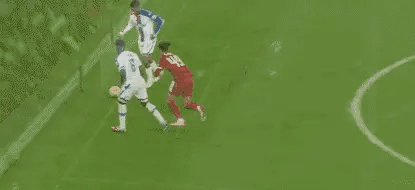 利物浦横扫土耳其，内马尔点燃赛场