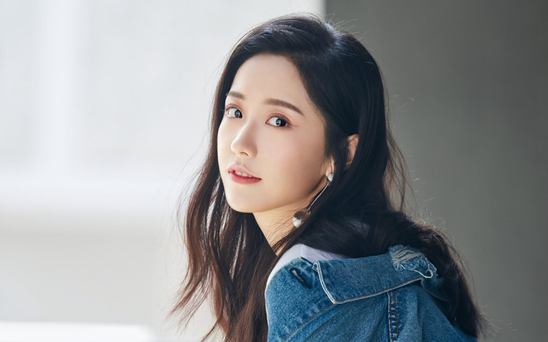 从温网的阴霾到年终的破晓，梅德韦杰夫的逆袭如何重塑赛季叙事？