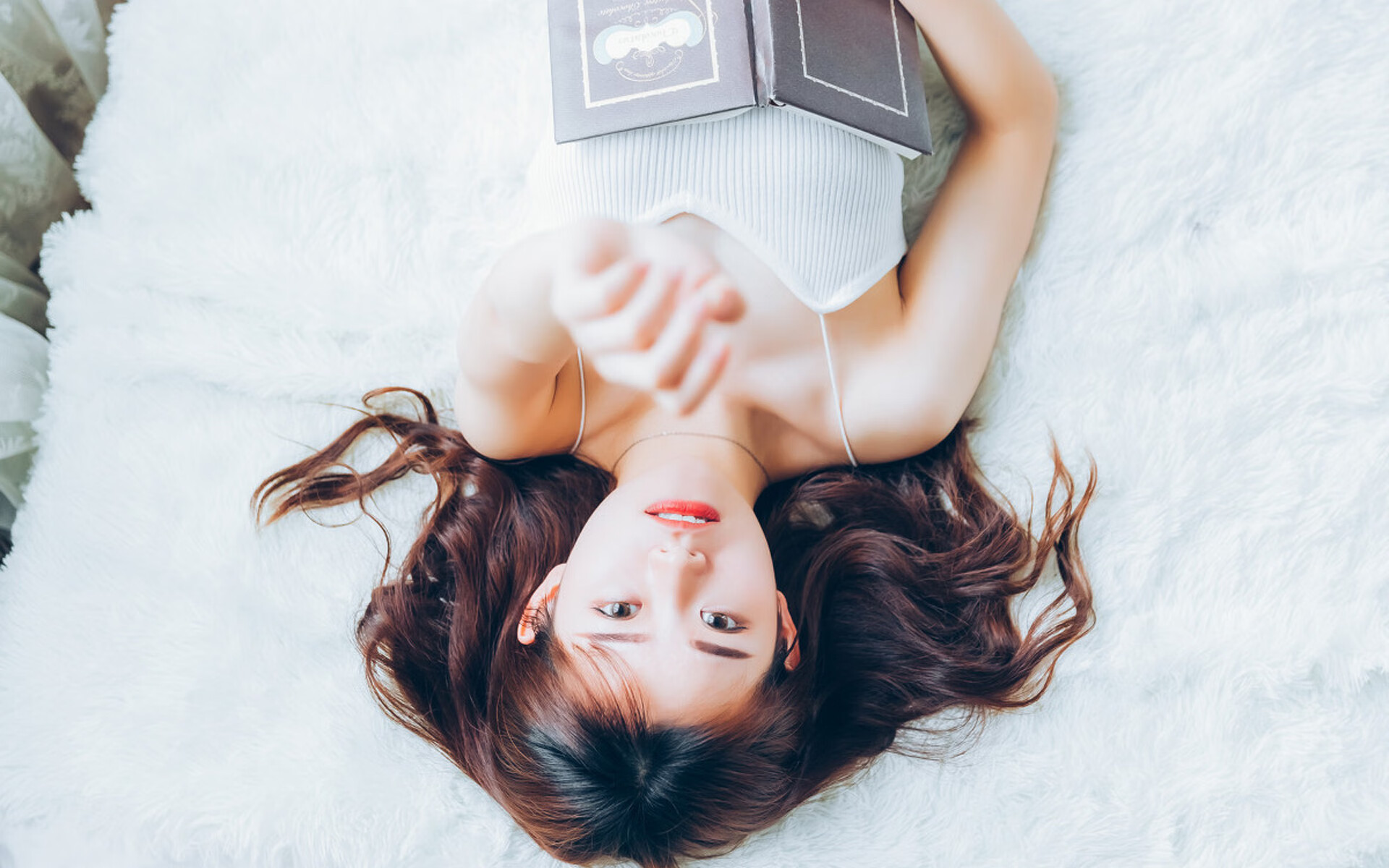 战术显微镜下的胜利，湖人用精密仪器般的攻防体系锁定世界排名焦点战